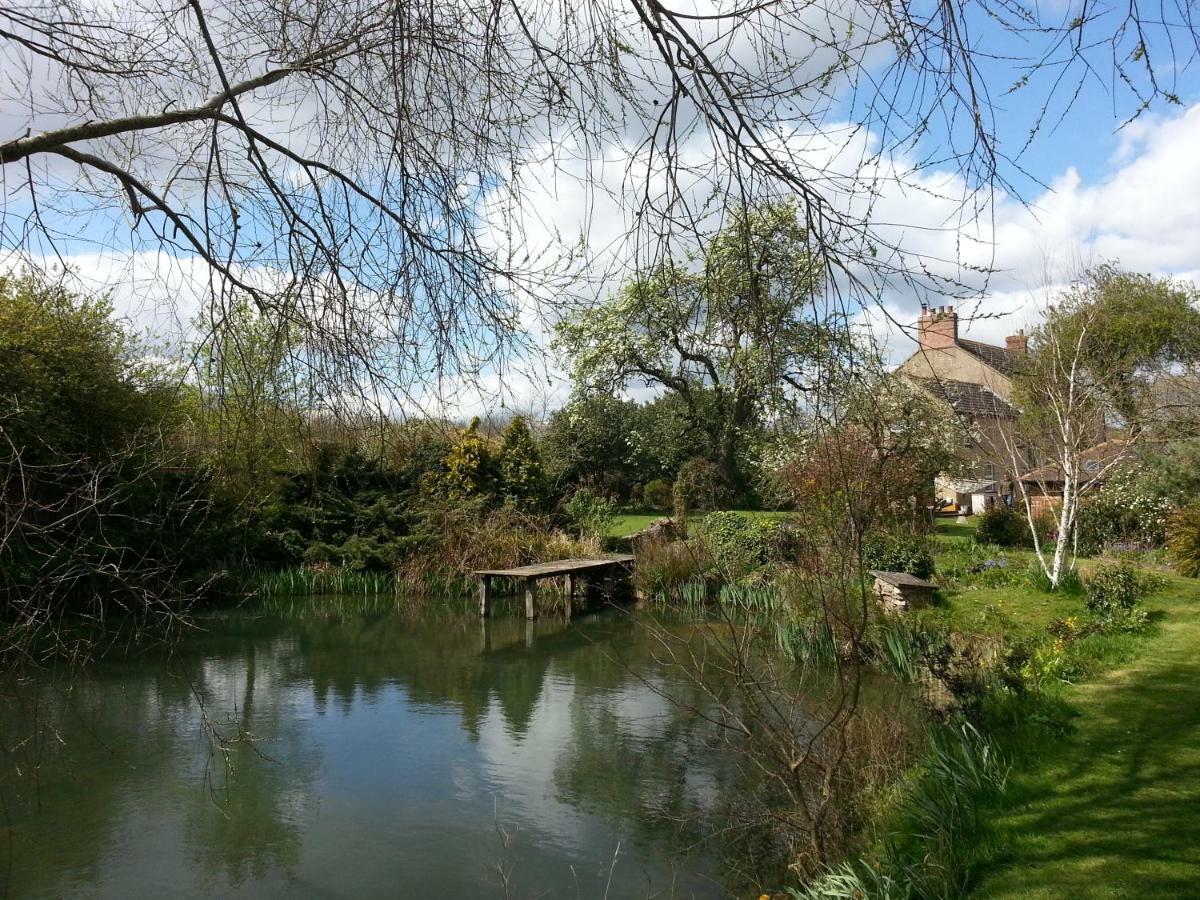 Upper Wood End Farm Bed & Breakfast Marston Moreteyne Bagian luar foto