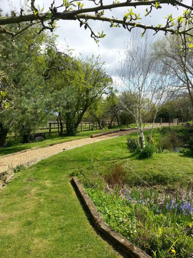 Upper Wood End Farm Bed & Breakfast Marston Moreteyne Bagian luar foto