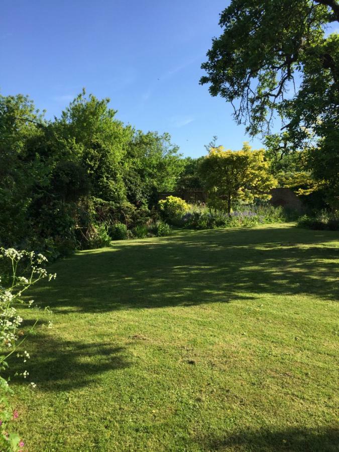 Upper Wood End Farm Bed & Breakfast Marston Moreteyne Bagian luar foto