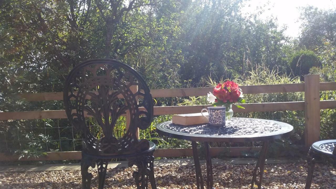 Upper Wood End Farm Bed & Breakfast Marston Moreteyne Bagian luar foto